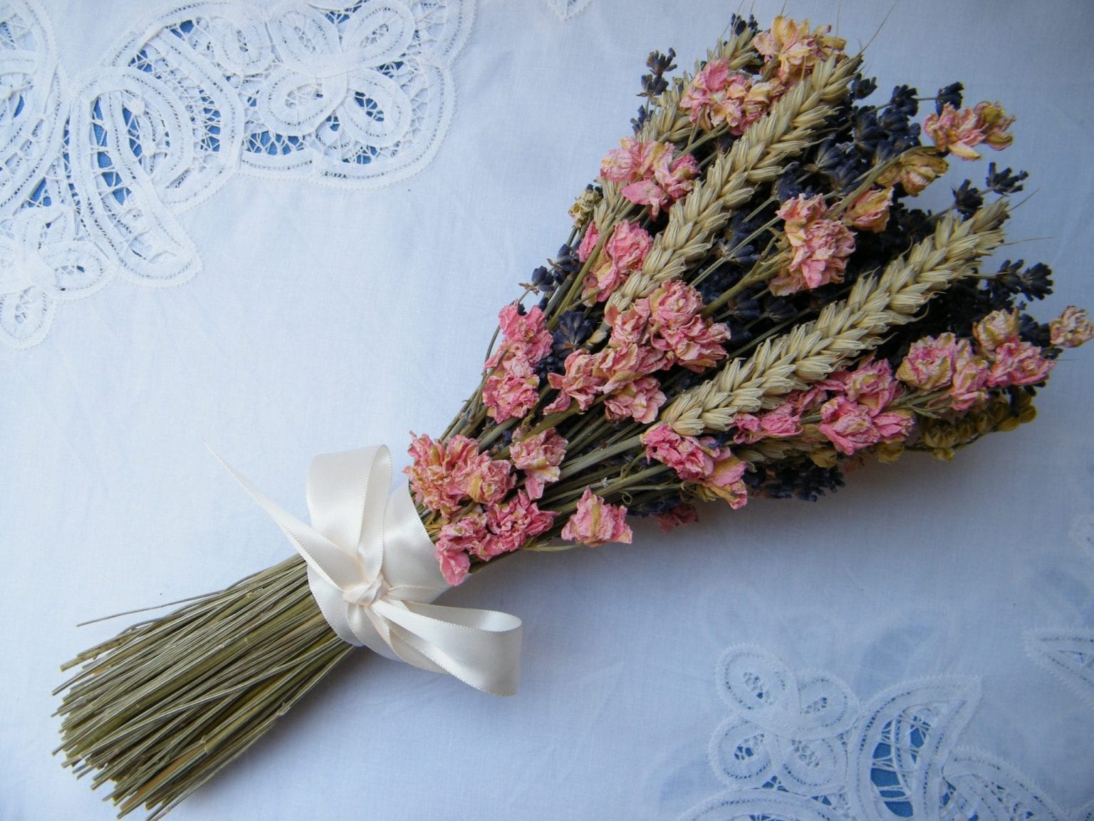 More dried flower bouquets with lavender Dried Flower Craft