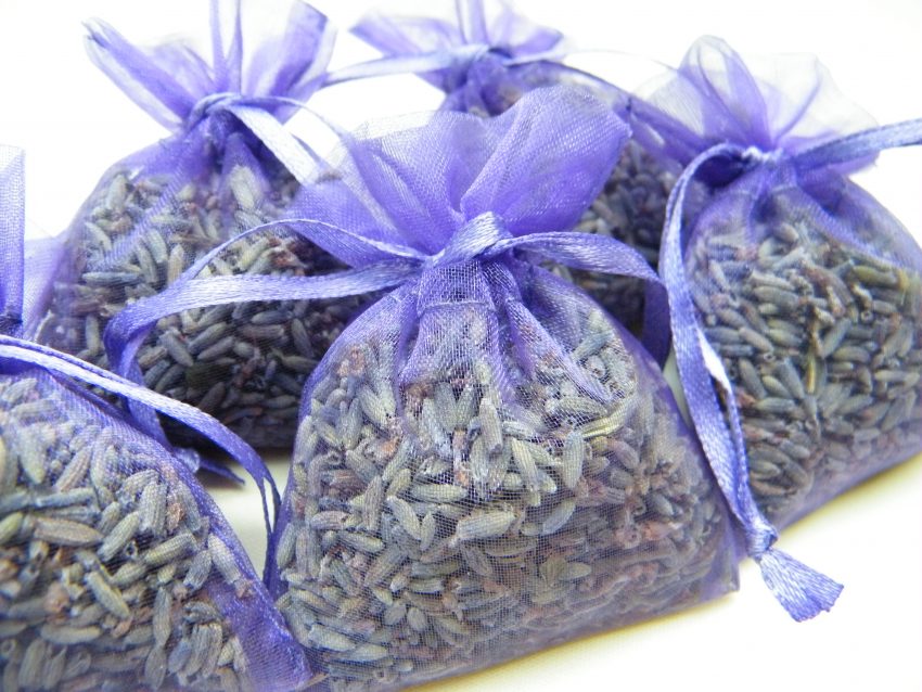 dried lavender bags filled